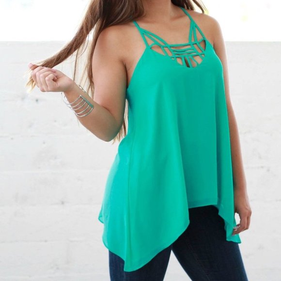Cutout High Low Flowy Teal Tank Top - Picture 2 of 3